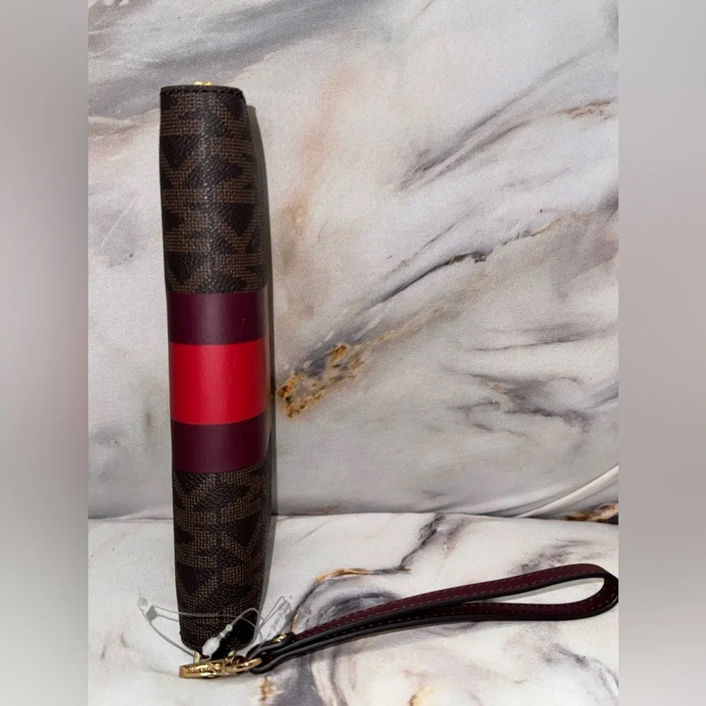 NWOT- Michael Kors Women's Center Stripe Large Continental Wristlet! - Picture 7 of 13